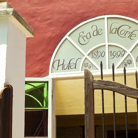 Rural Era De La Corte - Adults Only